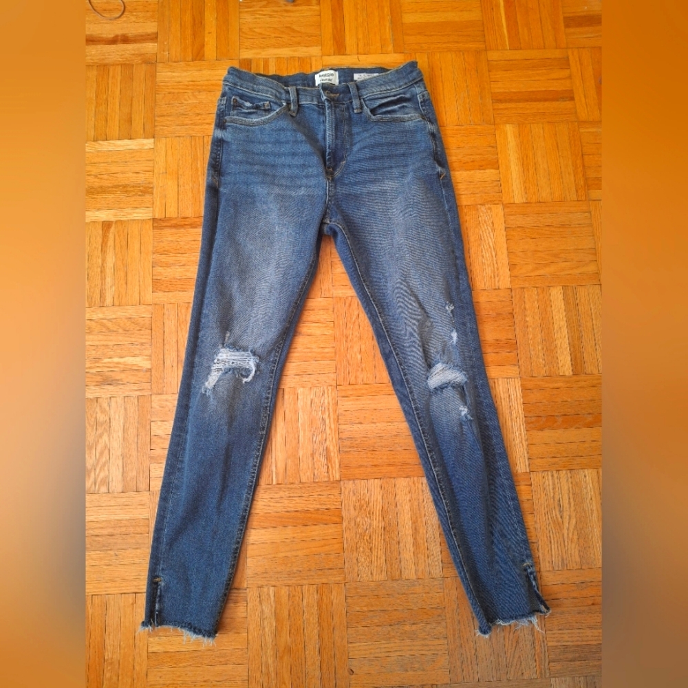 Kensie Size 6 Women's Ultimate High Rise Skinny Distressed
